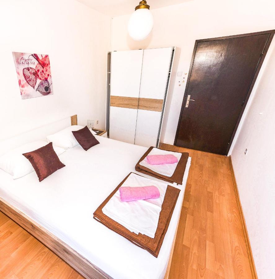 Apartments Jadran Pag Town Extérieur photo